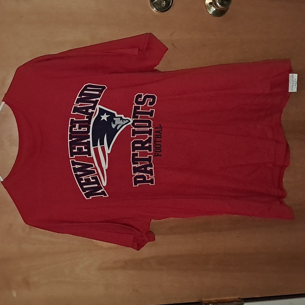 NFL team apparel New England Patriots t-shirt size XL